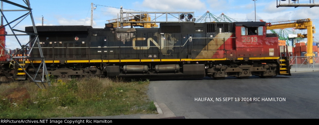 CN 2513